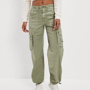 American Eagle Stretch Cargo Straight Pant Olive Green Baggy Fit 6 Tall Long